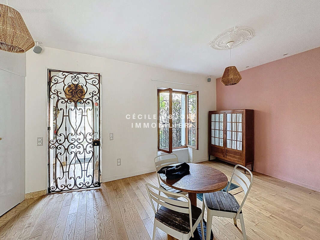 Appartement à JOINVILLE-LE-PONT