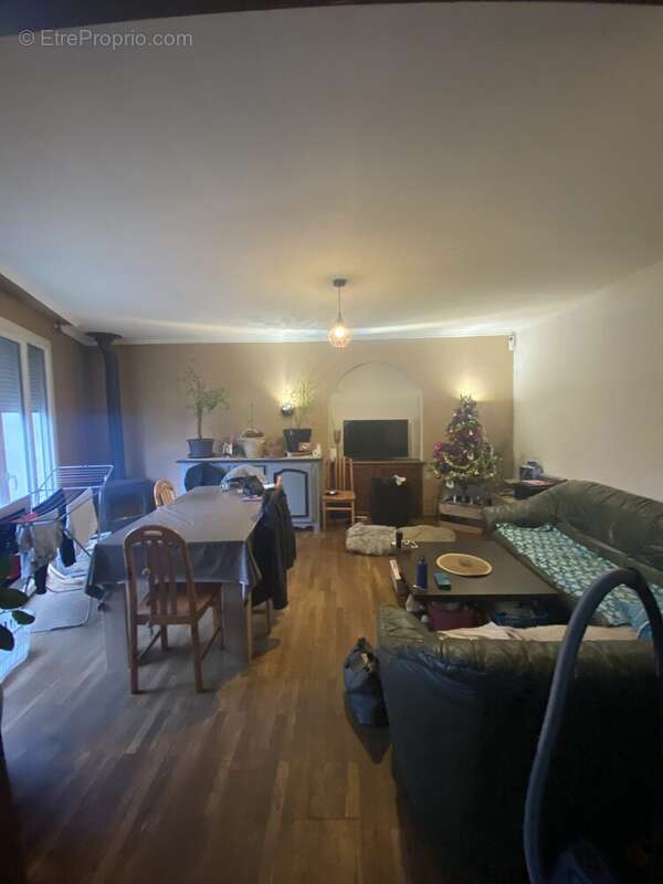 Maison à LA MOTTE-FANJAS