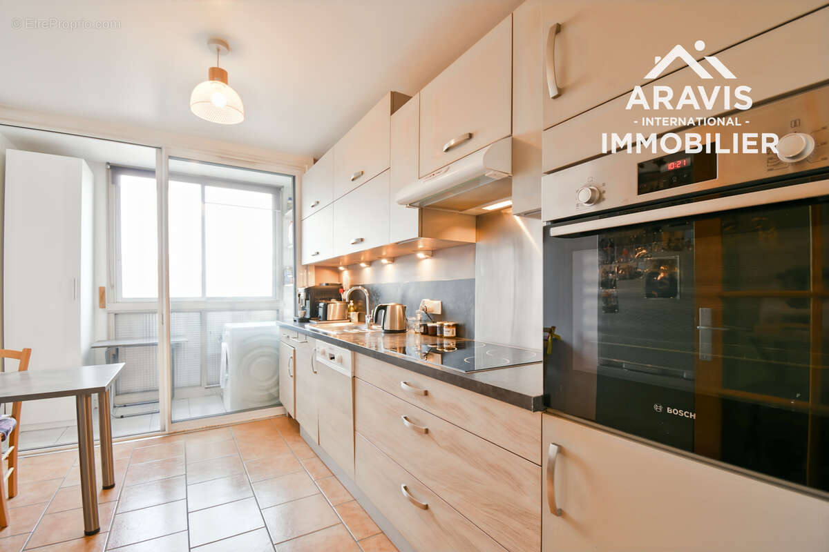 Appartement à MEYTHET