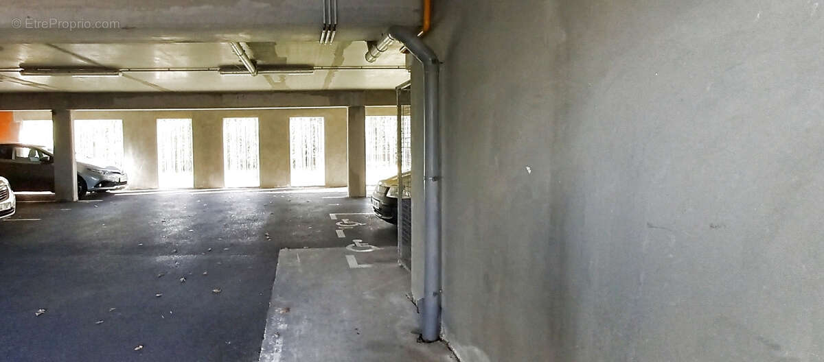 Appartement à AMBARES-ET-LAGRAVE