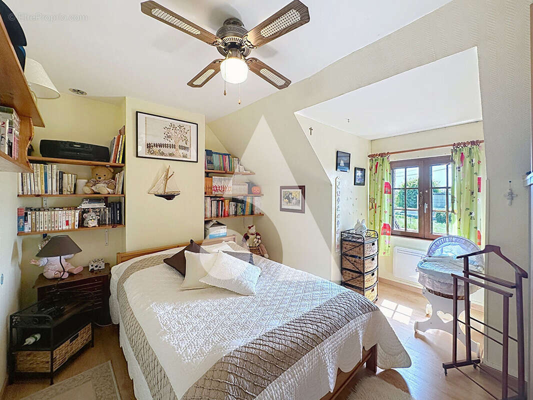 Maison à VIEUX-CONDE