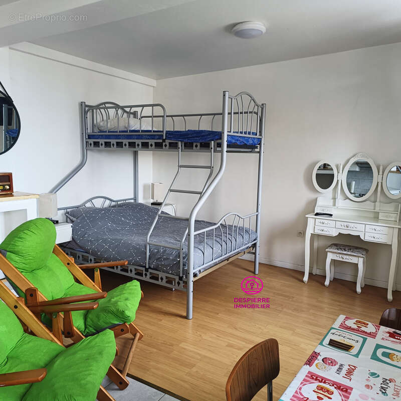 Serrières sur les quais du Rhône studio  entièrement équipé 29m2 au 1er étage - photo 2