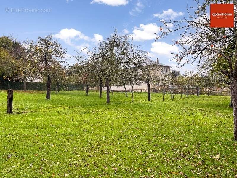 Maison à CORMEILLES