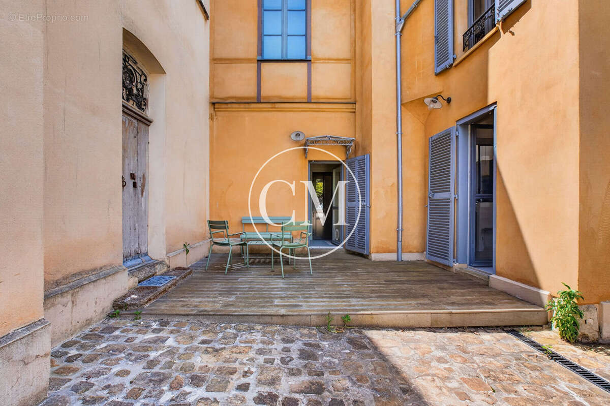 Maison à VERSAILLES