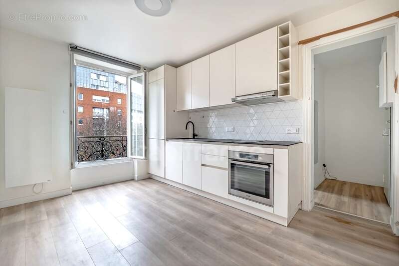 Appartement à PARIS-19E