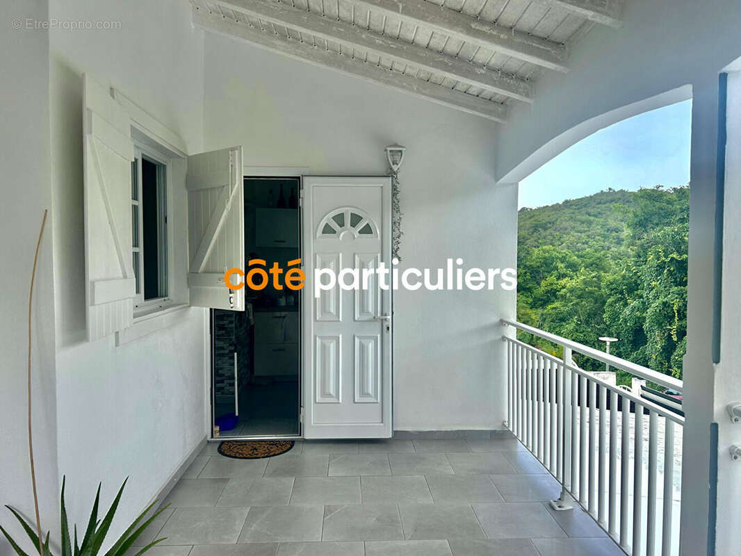 Appartement à LE GOSIER