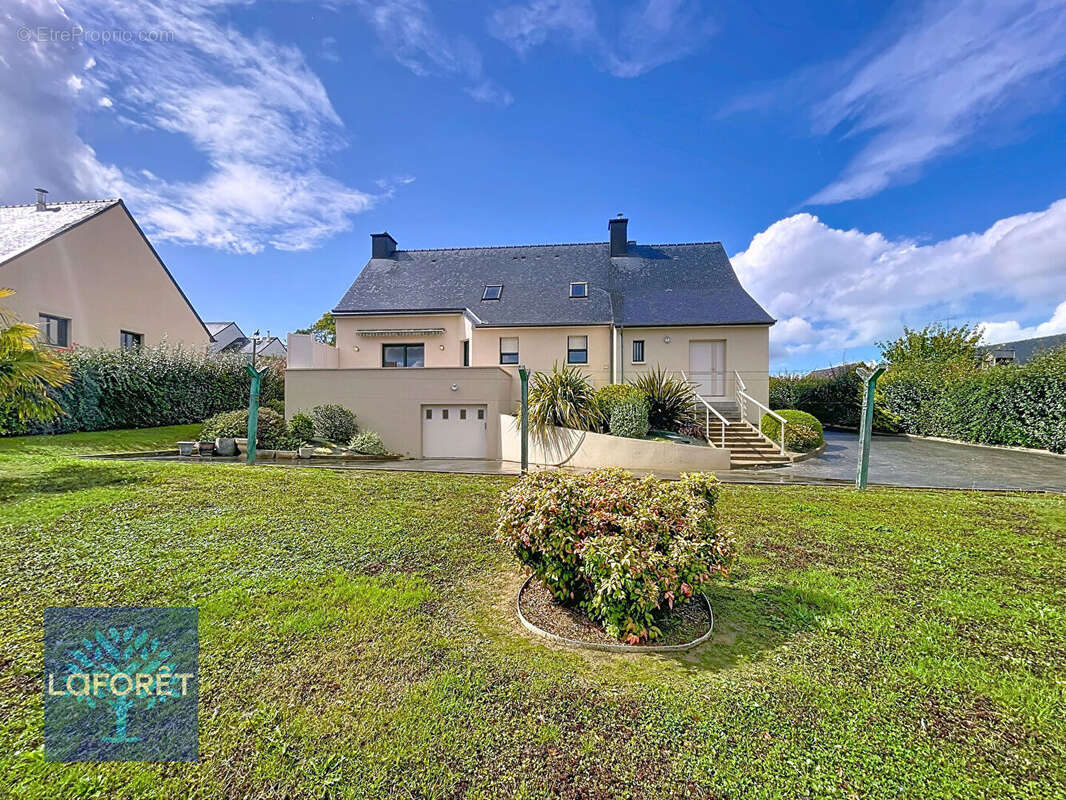 Maison à LA BOUEXIERE