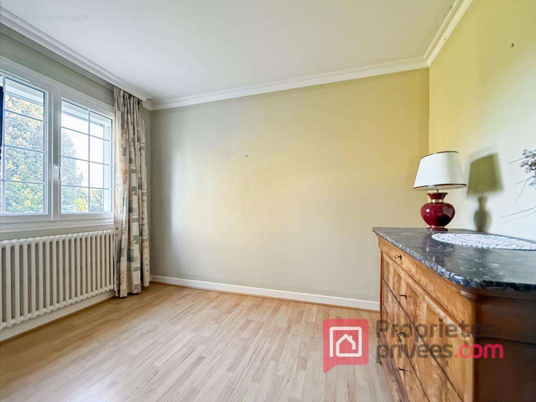 Maison à MERREY-SUR-ARCE