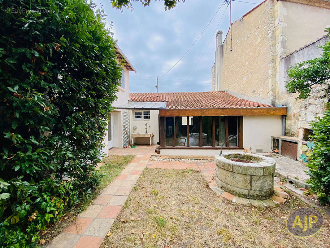 Maison à LESPARRE-MEDOC