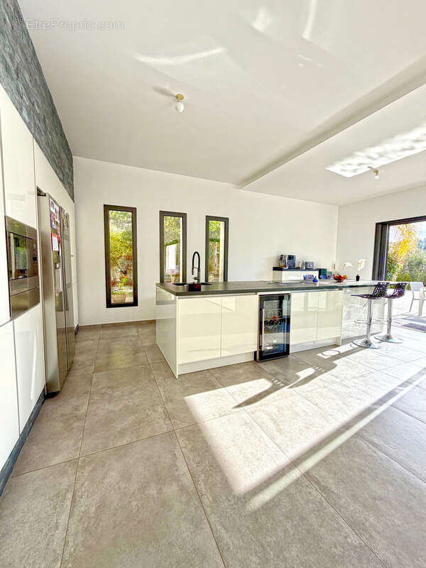 Maison à LA VALETTE-DU-VAR