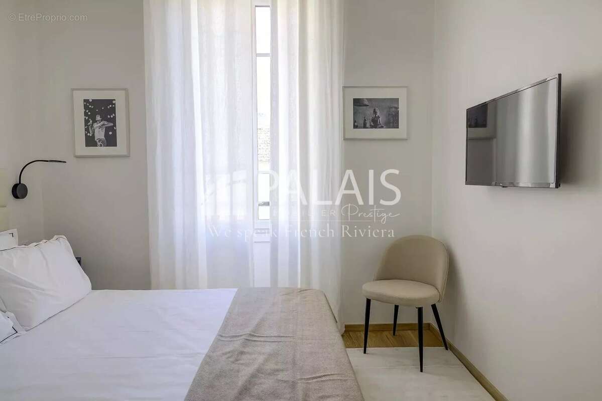 Appartement à BEAULIEU-SUR-MER