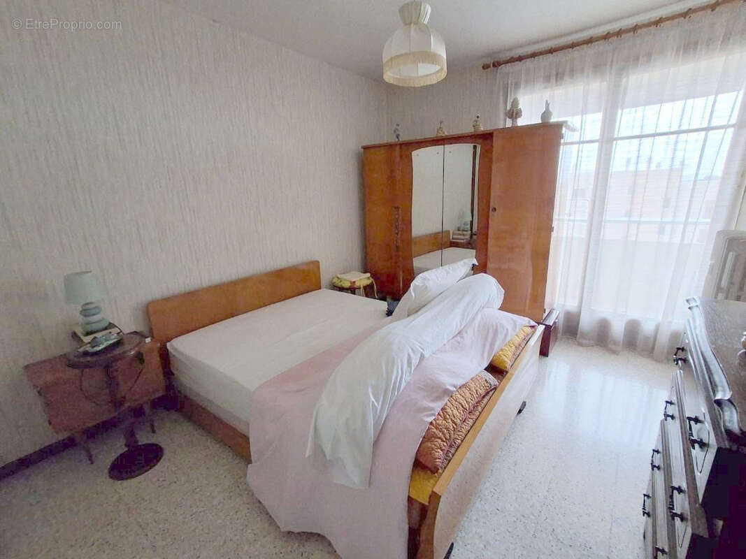 Appartement à HYERES