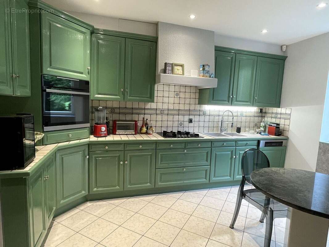 Maison à LA VERPILLIERE