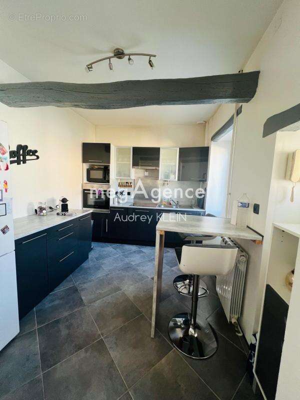 Maison à VILLENEUVE-LA-GUYARD