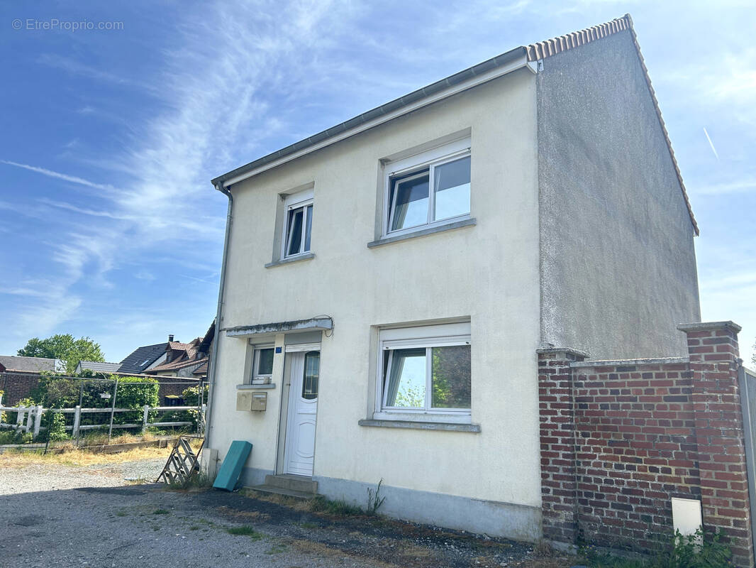 Maison à POIX-DE-PICARDIE