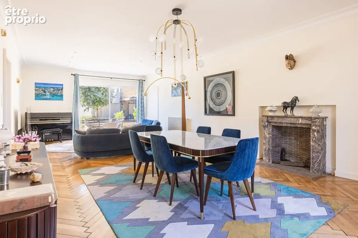 Demeure bourgeoise de la fin du XIX siècle au coeur de Nesmy  -330 m2 - 7 chambres - Piscine - Dépendances - photo 8