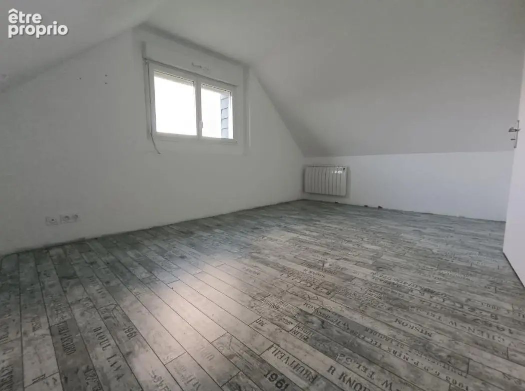 29520 Laz maison en partie restaurée avec 5 chambres 2 grandes pièces de 26 m² et 46 m² - photo 4