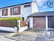 Maison à LA CHAPELLE-SAINT-LUC