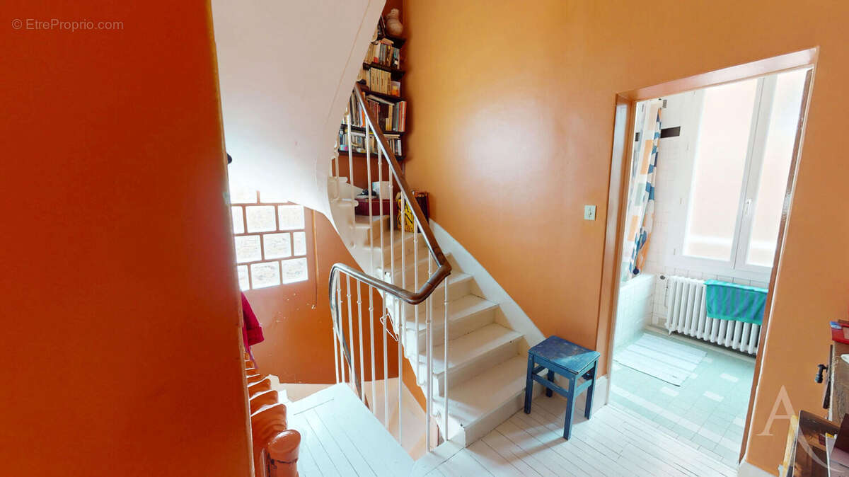 Maison à MONTREUIL