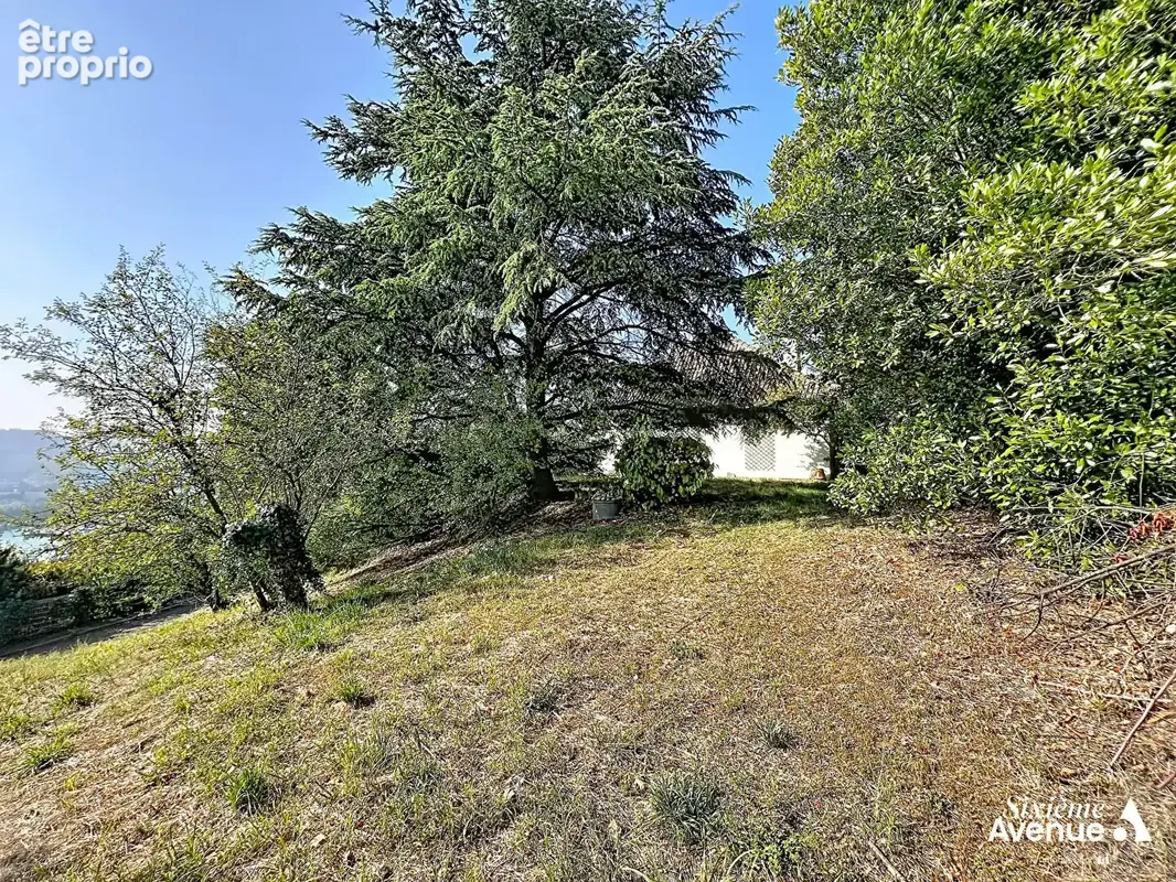 Maison avec vue panoramique Saint-Cyr-Sur-Le-Rhône de 165m² utiles. - photo 16