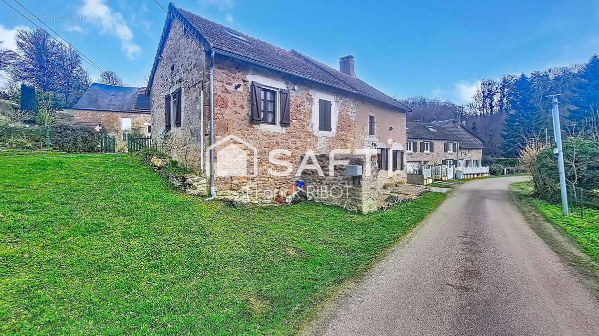 Photo 2 - Maison à LORMES