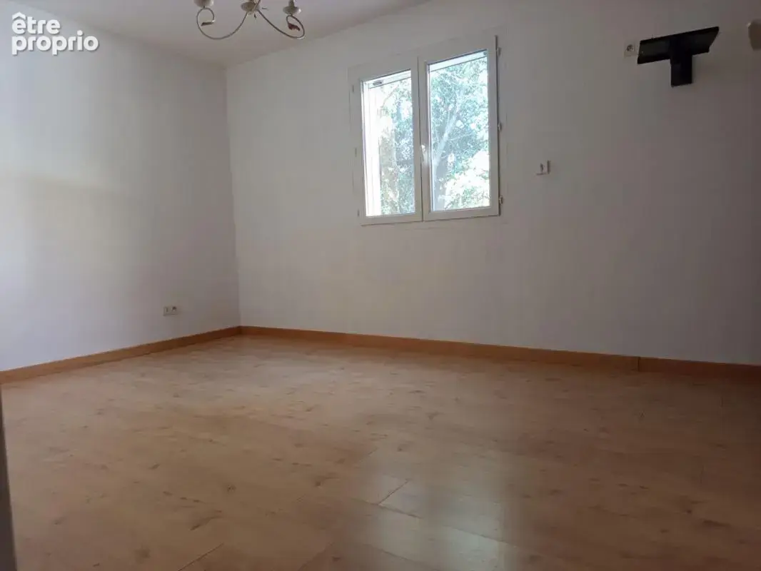Villa plain pied 140m² sur 1000m² de terrain avec piscine, Donzère 379 000HAI - photo 11