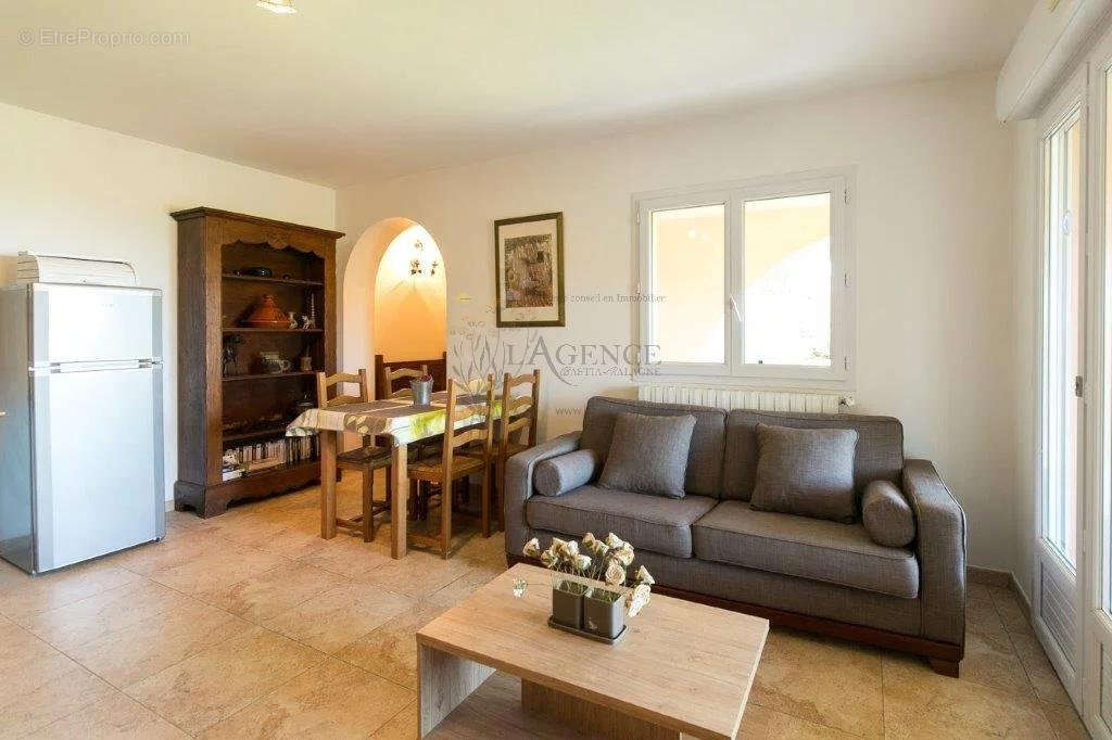 Maison à SANTO-PIETRO-DI-TENDA