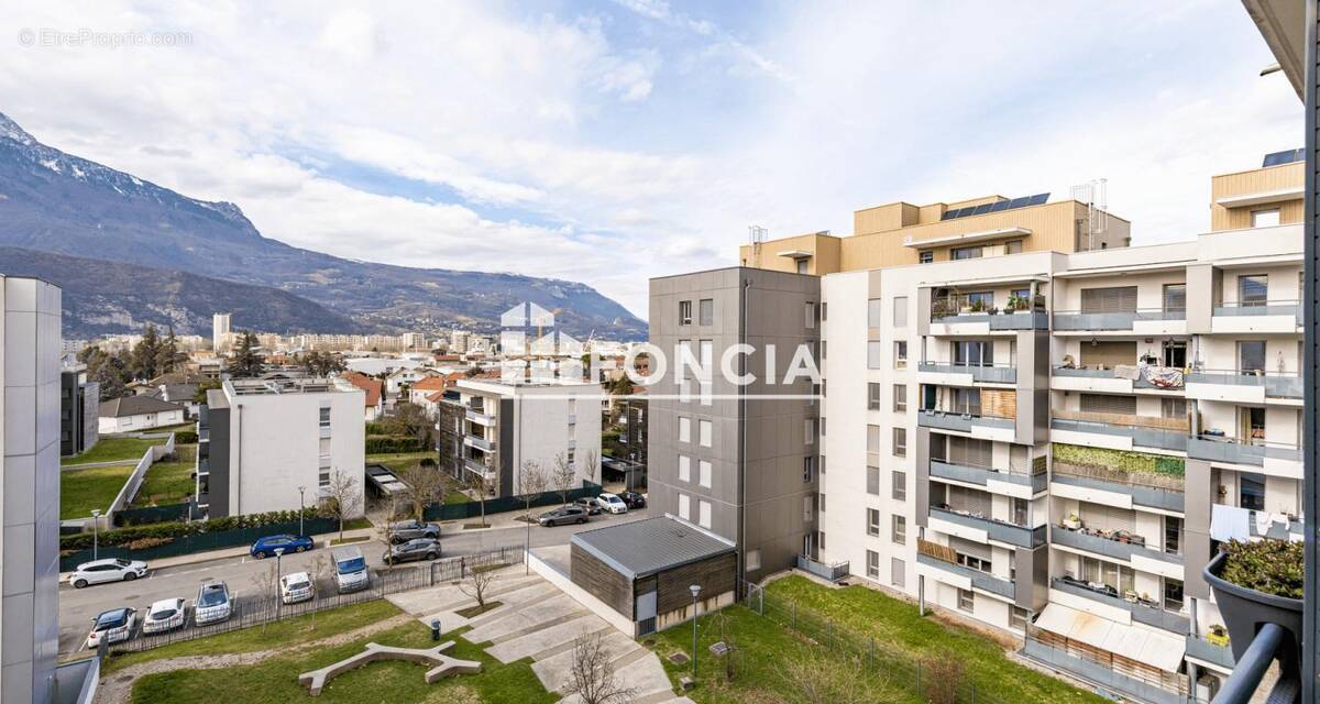 Appartement à ECHIROLLES