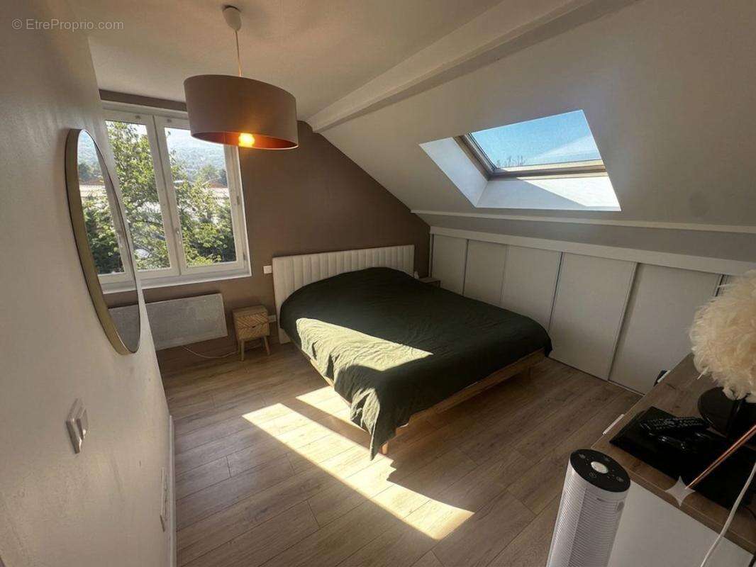 Aix-les-Bains Nord –  A VENDRE EN EXCLUSIVITÉ - Appartement climatisé avec jardin privatif, garage et faibles charges - photo 4