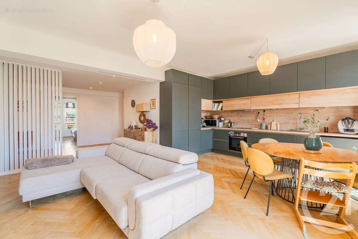 Appartement à NICE