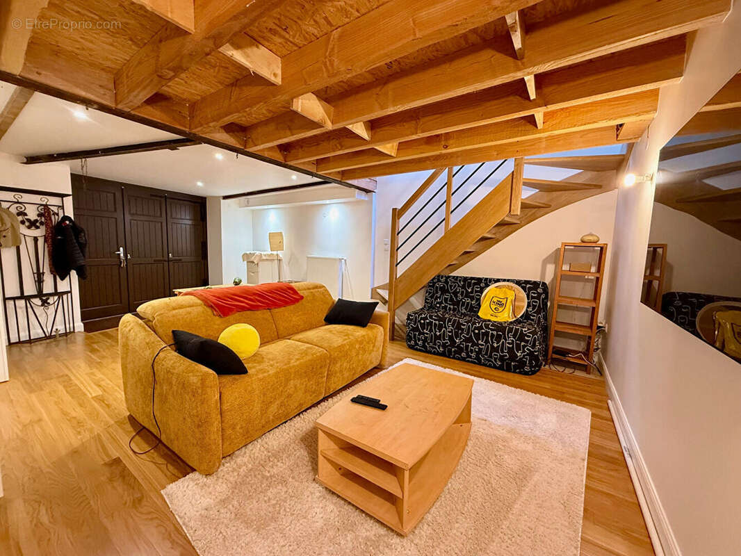 Maison à SAINT-ANDRE-D'APCHON