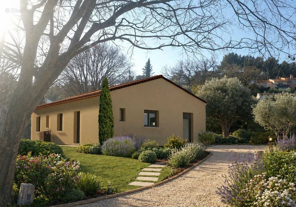 Terrain à DRAGUIGNAN