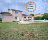 Photo 1 - Maison à SAINT-SULPICE