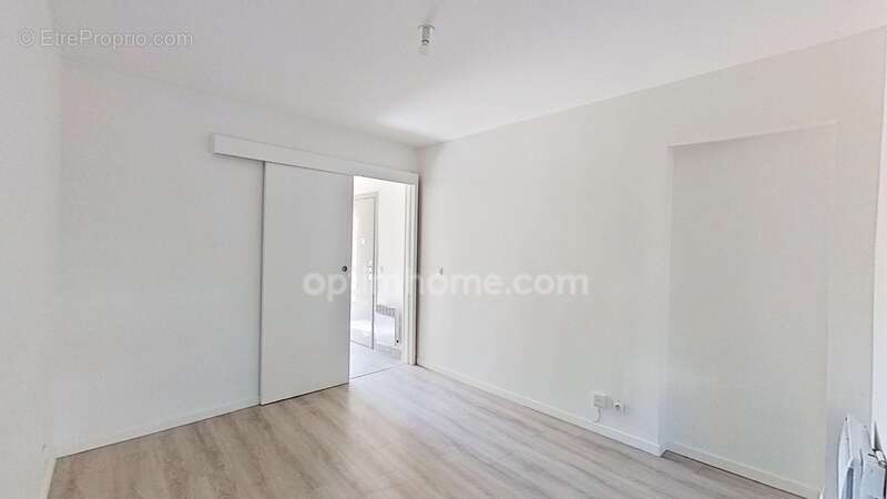Appartement à BOURG-LA-REINE