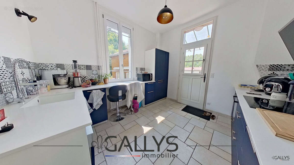 Maison 170 m² à Wassy  - photo 4