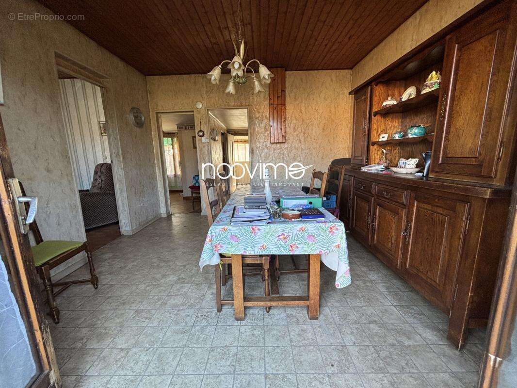 Maison à SAINTE-LUCE-SUR-LOIRE