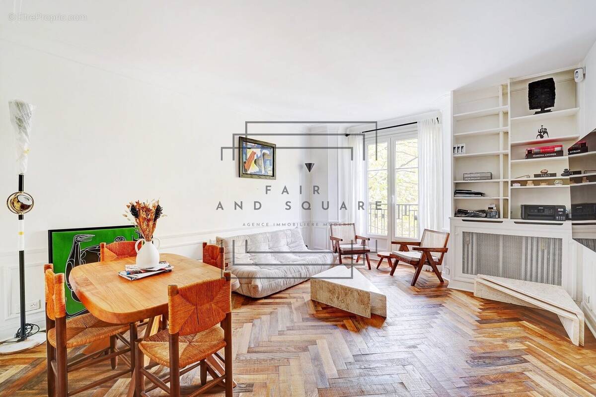 Appartement à PARIS-17E