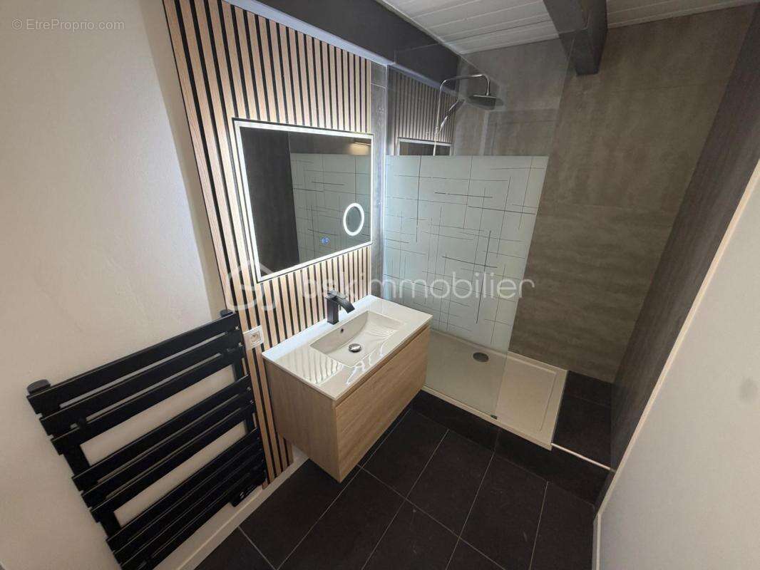Appartement à ALBERTVILLE