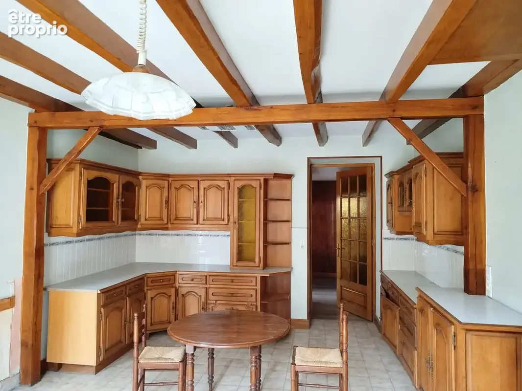 Maison 8 pièces 127 m² à vendre à Chef-Boutonne (79110) - photo 2
