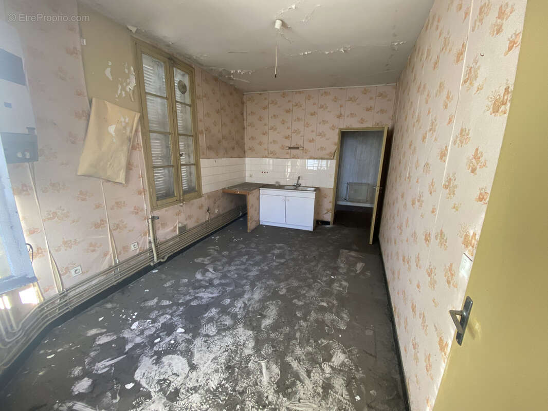 Appartement à CHALAIS