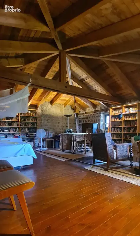 Propriété d’exception   51,74 ha   maison forte du xvie siècle - photo 9