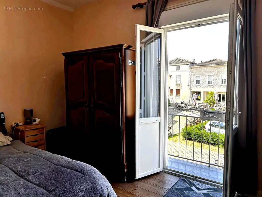 Appartement à ALLEMANS-DU-DROPT