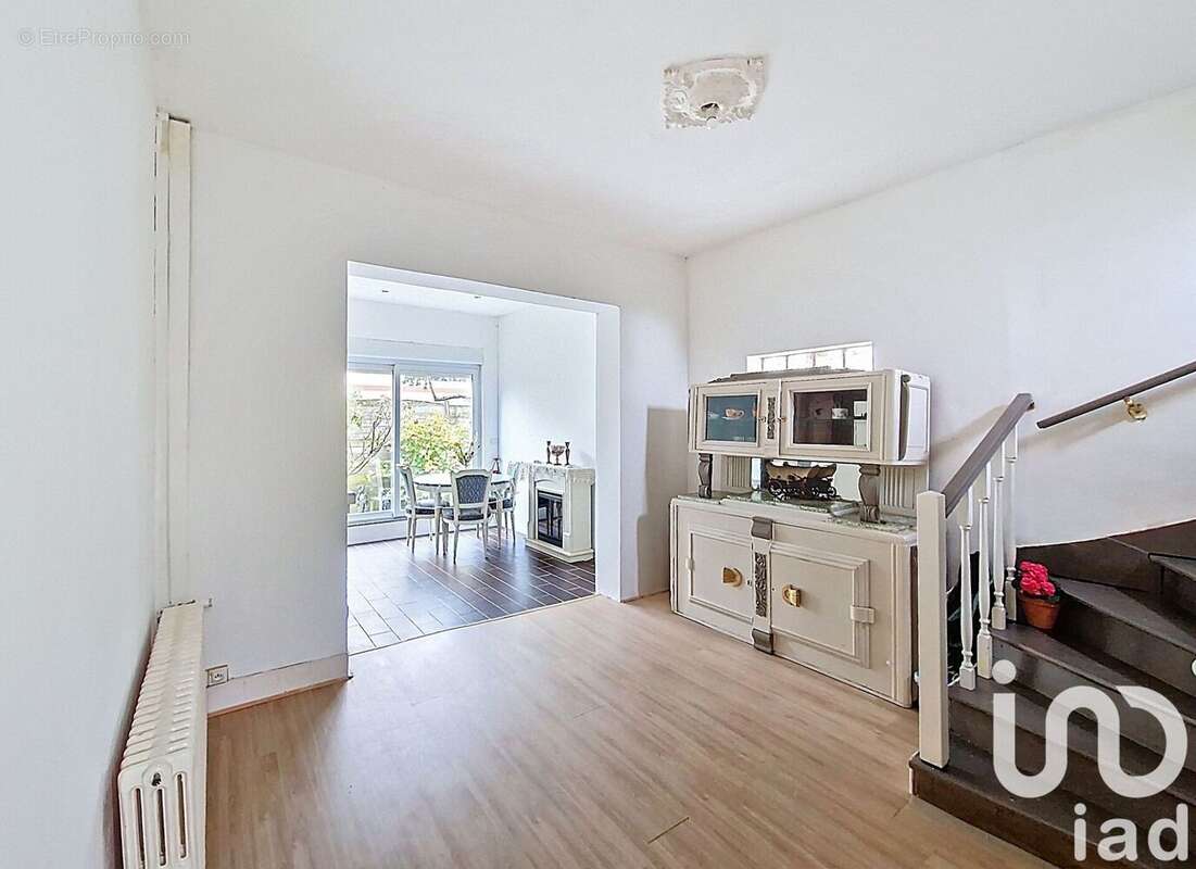 Photo 4 - Maison à CLAMART