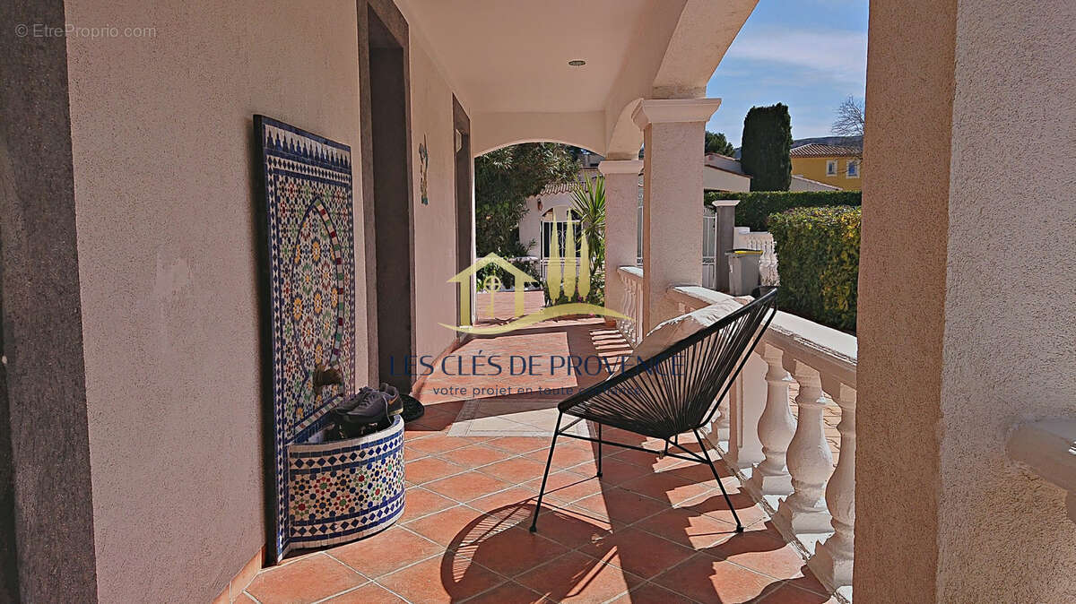Maison à ROGNAC
