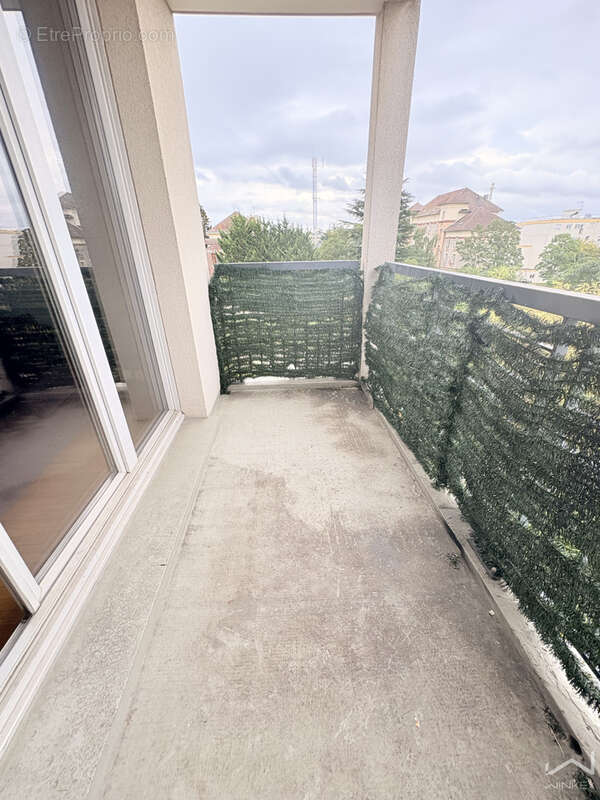 Bel appartement 3 pieces avec balcon au 3eme etage - photo 13