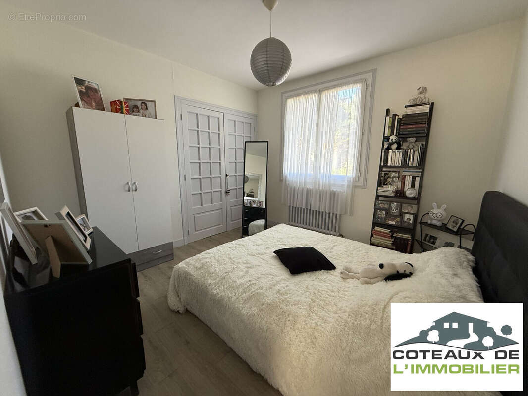 Maison à SAINT-YRIEIX-SUR-CHARENTE