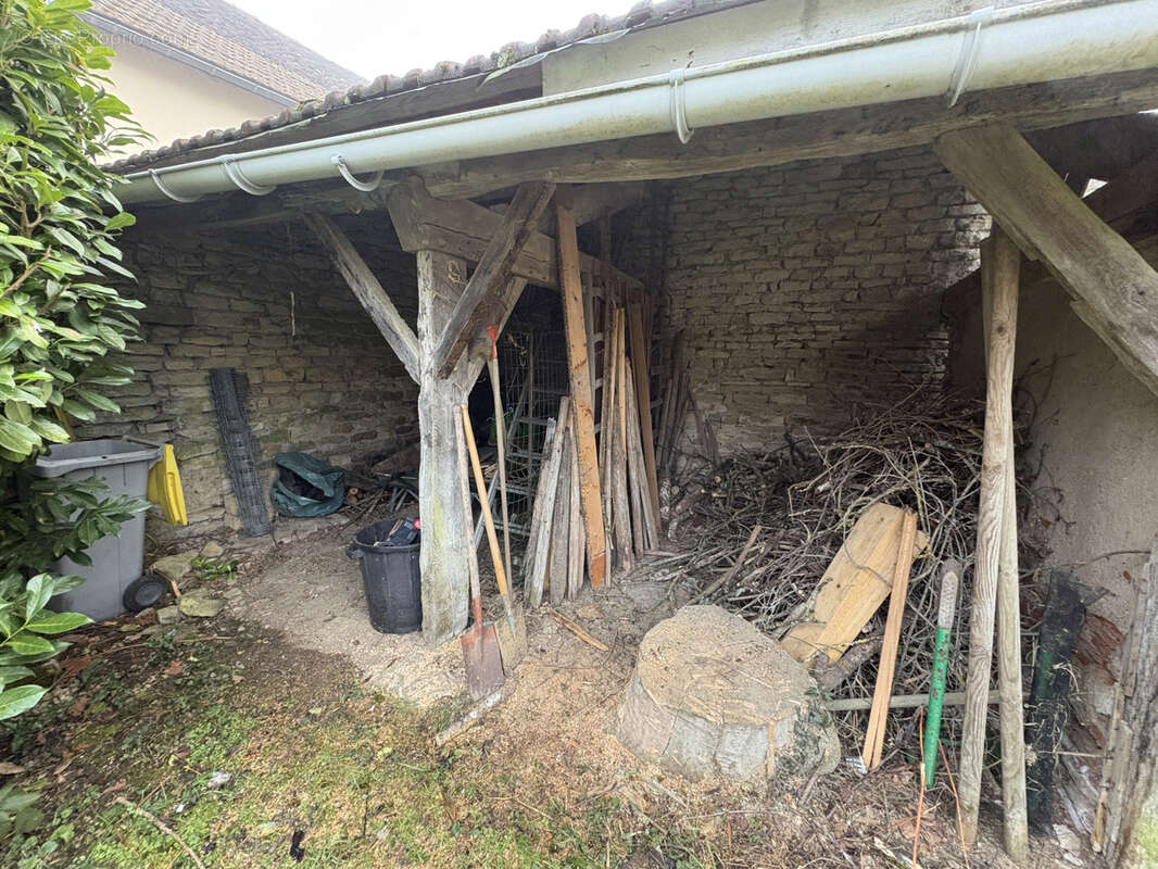 Maison à LA ROCHEPOT