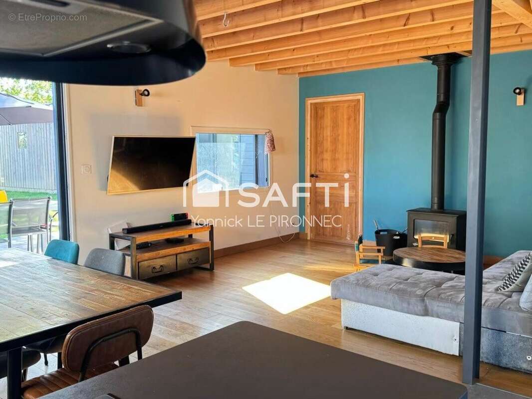 Maison 121 m² à La Trinite-Surzur  - photo 6