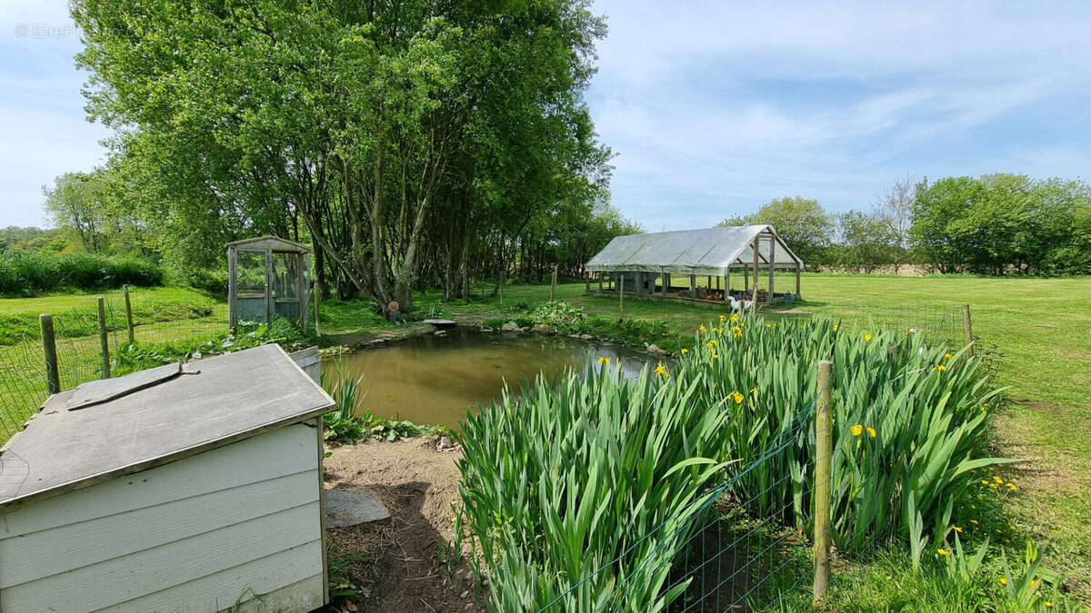 Maison à SAINT-MARTIN-DES-PRES
