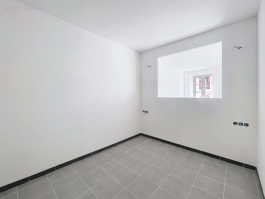 Photo 3 - Appartement à BAGNOLS-EN-FORET